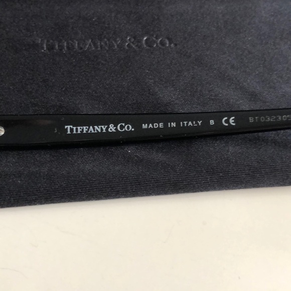 EUC Tiffany & Co. Prescription Glasses/Case/Cleaning Cloth - Picture 8 of 15